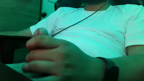 KerryFlote online show from January 28, 2025, 4:39 am