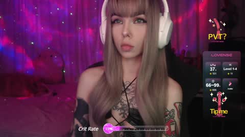 Snapshot of kerry_kirk chatting on December 14, 2024, 5:47 pm Kerry online show from December 14, 2024, 5:47 pm