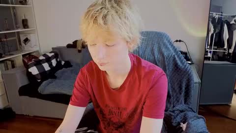 Kessy online show from October 7, 2025, 12:35 pm