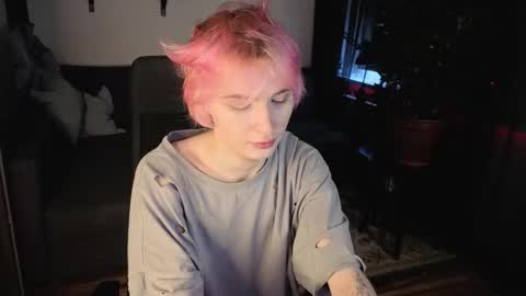 Snapshot of kessy_white chatting on February 1, 2026, 7:34 pm Kessy online show from February 1, 2026, 7:34 pm