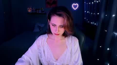Snapshot of keti_moon chatting on April 18, 2026, 6:23 pm Keti 3 online show from April 18, 2026, 6:23 pm