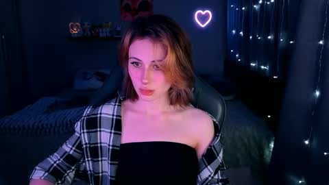 Snapshot of keti_moon chatting on May 8, 2026, 7:19 pm Keti 3 online show from May 8, 2026, 7:19 pm