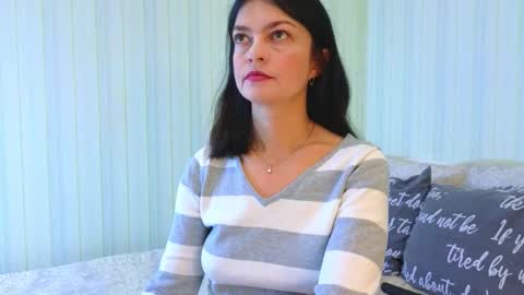 Catherine online show from November 10, 2025, 7:18 am