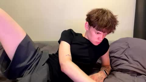 Snapshot of kevin_bucks chatting on February 7, 2026, 1:26 pm Kevin online show from February 7, 2026, 1:26 pm