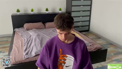 kevin_d0o online show from March 25, 2026, 6:19 am