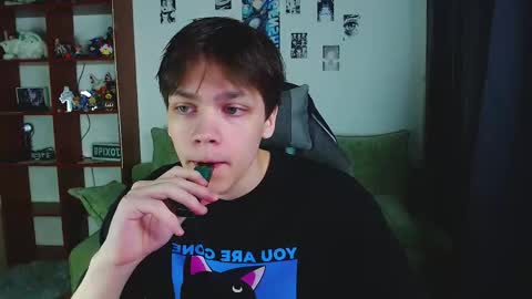 Kevin online show from September 19, 2025, 4:03 am