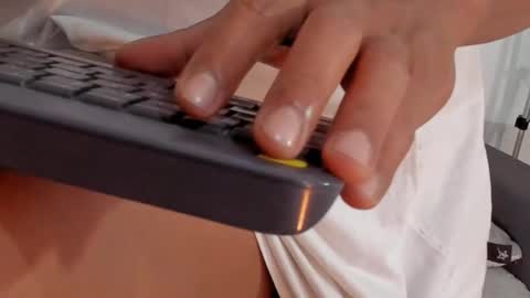 Kevin Lance online show from November 1, 2025, 8:38 am