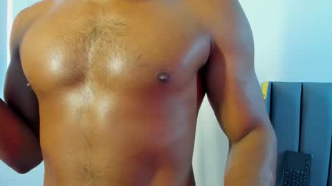 sebastian online show from November 28, 2025, 12:52 pm