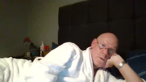 kevlooking4sez online show from January 19, 2026, 12:58 am