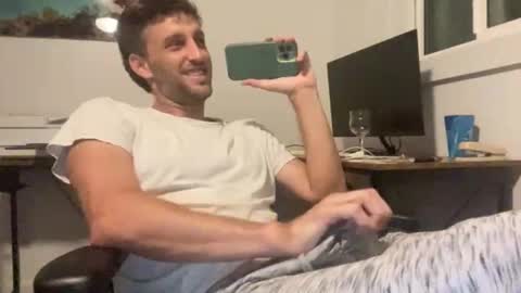 kevs363 online show from December 8, 2024, 6:22 am