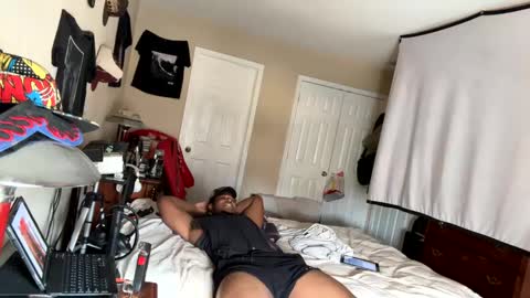 Keybump online show from February 10, 2025, 3:53 pm