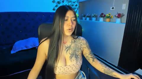 keyla_cutte online show from November 17, 2025, 3:34 am