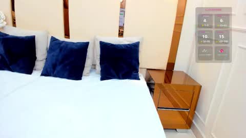 Keyla Knowles online show from December 22, 2025, 9:56 pm