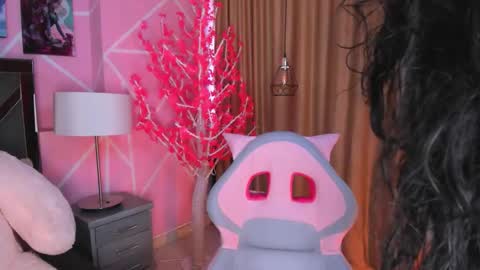 Keyla noa online show from January 17, 2026, 7:28 pm