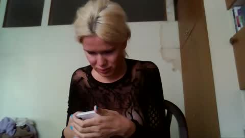 Keyla online show from December 1, 2025, 10:09 am