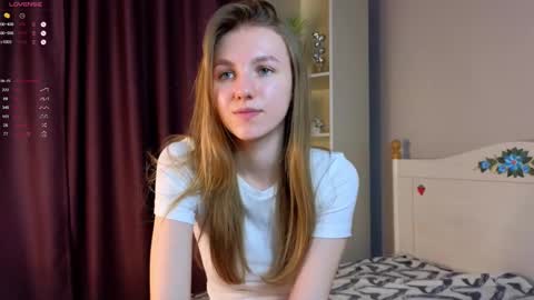Hi Im Mary Glad to see you in my room  PVT is open online show from February 22, 2025, 3:14 pm