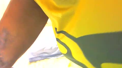 keysenbarxx19 online show from January 29, 2025, 2:51 am