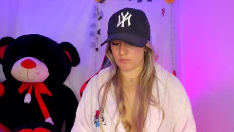 Snapshot of keyth_clement chatting on February 18, 2025, 8:36 pm Keyth  online show from February 18, 2025, 8:36 pm