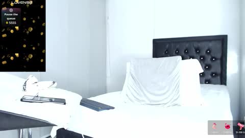 Snapshot of khalidrumie chatting on November 10, 2025, 11:37 pm Khalid Rumie online show from November 10, 2025, 11:37 pm