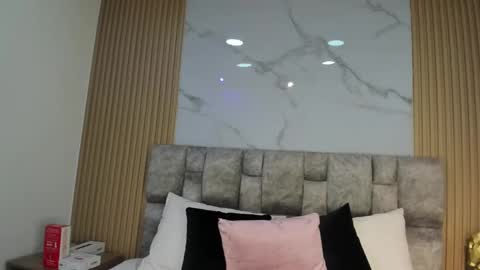 khalifa online show from February 6, 2025, 7:07 pm