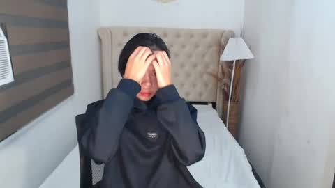 khalifa foxxx online show from January 6, 2025, 9:43 pm