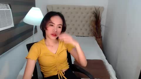 khalifa foxxx online show from March 11, 2025, 11:23 am