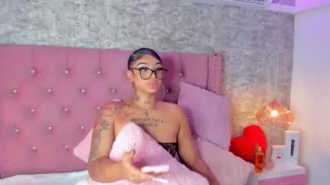 Khelany Isyy  online show from February 6, 2026, 2:20 pm