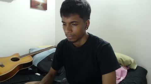 Snapshot of khevinlopezonig chatting on December 25, 2024, 5:37 am khevinlopezonig online show from December 25, 2024, 5:37 am