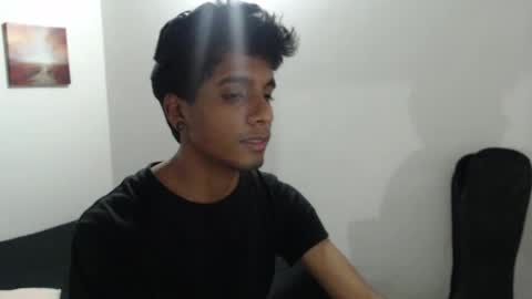 Snapshot of khevinlopezonig chatting on February 15, 2025, 2:47 am khevinlopezonig online show from February 15, 2025, 2:47 am