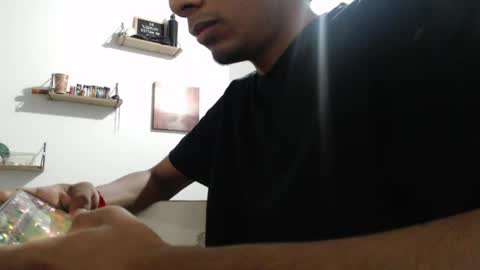 Snapshot of khevinlopezonig chatting on February 16, 2025, 1:36 am khevinlopezonig online show from February 16, 2025, 1:36 am