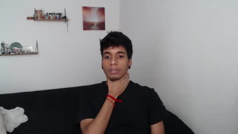 Snapshot of khevinlopezonig chatting on February 17, 2025, 7:42 pm khevinlopezonig online show from February 17, 2025, 7:42 pm