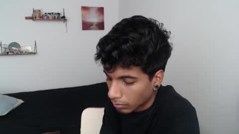 Snapshot of khevinlopezonig chatting on February 18, 2025, 6:15 pm khevinlopezonig online show from February 18, 2025, 6:15 pm