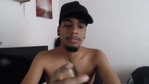 Snapshot of khevinlopezonig chatting on October 9, 2025, 4:38 pm khevinlopezonig online show from October 9, 2025, 4:38 pm