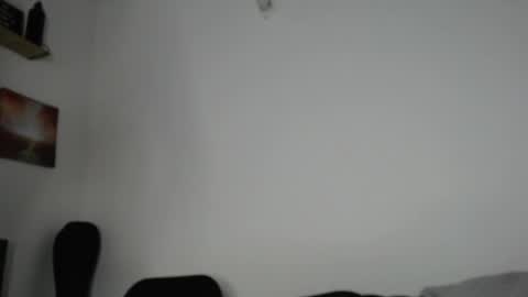 Snapshot of khevinlopezonig chatting on October 21, 2025, 12:22 am khevinlopezonig online show from October 21, 2025, 12:22 am