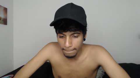 Snapshot of khevinlopezonig chatting on December 1, 2025, 11:43 pm khevinlopezonig online show from December 1, 2025, 11:43 pm