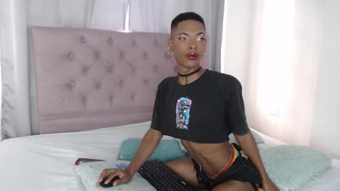 khler_angelis online show from March 5, 2025, 7:49 pm