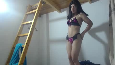 khloe online show from December 7, 2024, 6:54 am