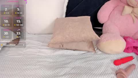 Snapshot of khloe_cutee chatting on September 26, 2025, 6:12 pm Khloe Cute online show from September 26, 2025, 6:12 pm