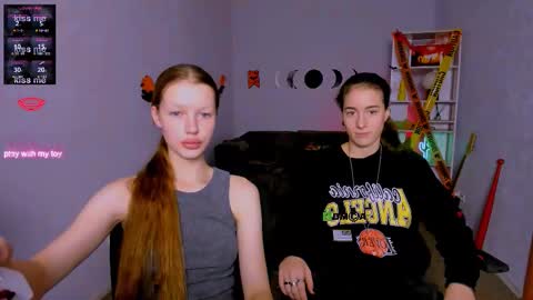 Snapshot of khloebeauty chatting on October 26, 2025, 8:26 pm khloebeauty online show from October 26, 2025, 8:26 pm