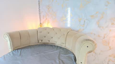 Khloe online show from March 27, 2026, 9:42 am