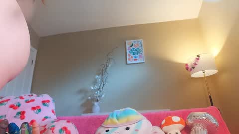 Khloe online show from January 5, 2025, 8:21 pm