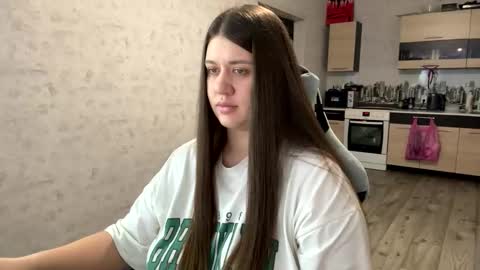 kianna_dior_ online show from December 3, 2025, 10:13 am