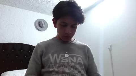 Adrian  Chlloe online show from September 28, 2025, 12:38 am