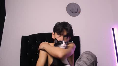 Adrian  Chlloe online show from November 4, 2025, 4:17 pm