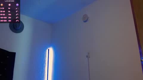 Adrian  Chlloe online show from November 24, 2025, 4:40 pm