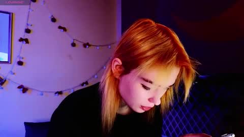 Kira online show from January 7, 2026, 9:50 pm