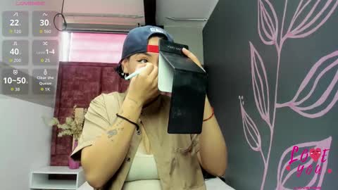 KIARA FOX online show from March 20, 2026, 8:35 pm