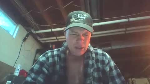 kick_1_down online show from November 23, 2025, 1:00 pm