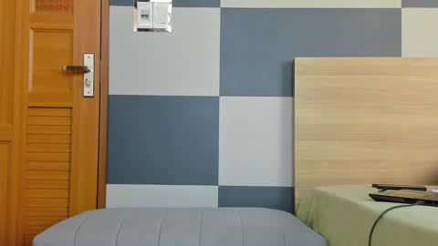 KIERA 31 online show from February 4, 2026, 6:41 am