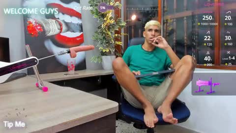 Kieran Derek online show from January 17, 2025, 6:26 am